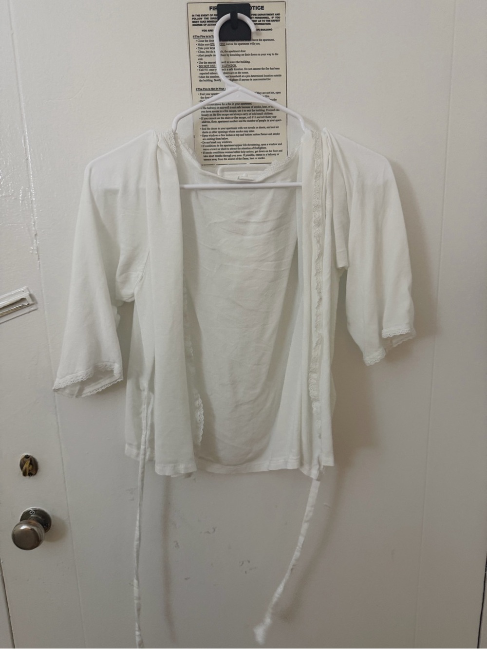 Brandy Melville White Lightweight Open Front Tie-Front Shrug